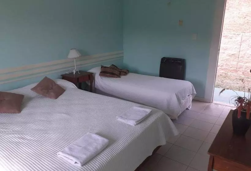 ホテル Posada Terrazas Con Pileta Climatizada