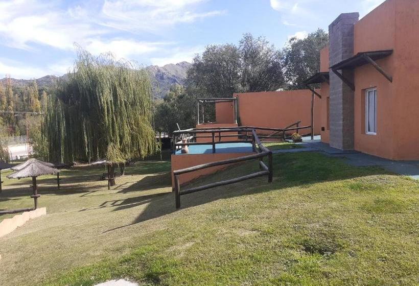 ホテル Posada Terrazas Con Pileta Climatizada