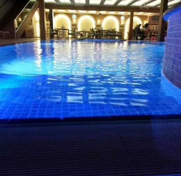 ホテル Lavinia Apart