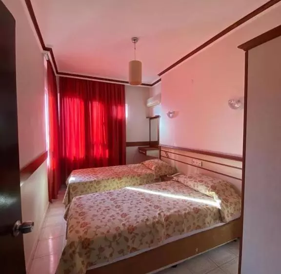 ホテル Lavinia Apart