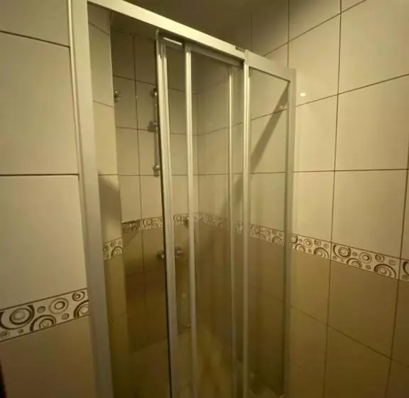 ホテル Lavinia Apart