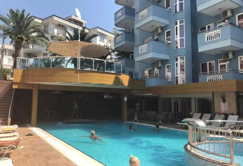 ホテル Lavinia Apart