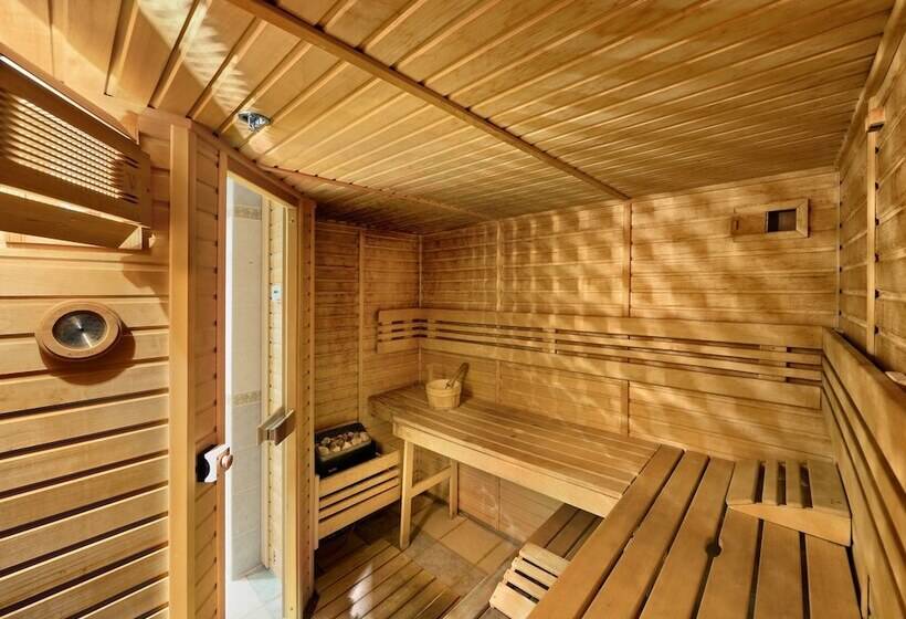 Lindner Hotel Prague Castle, Part Of Jdv By Hyatt