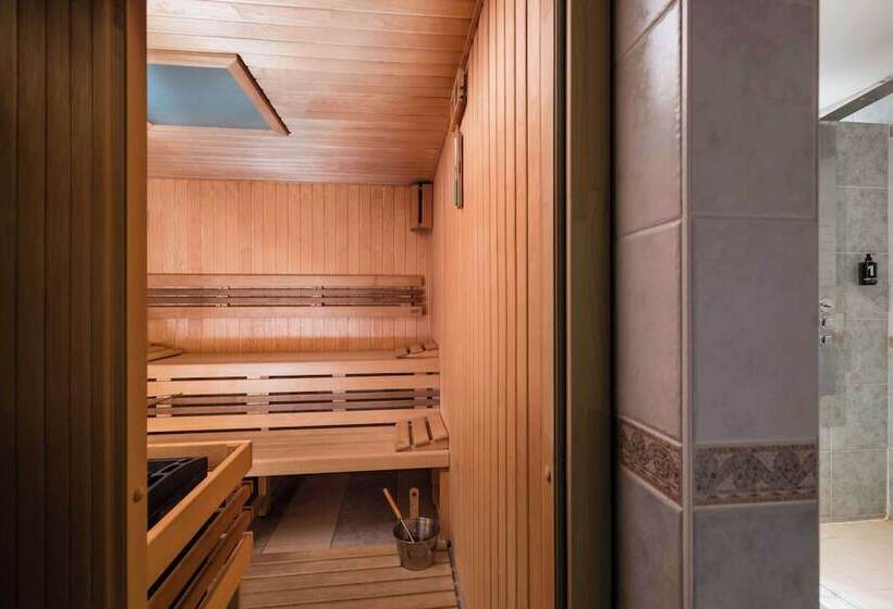 Lindner Hotel Prague Castle, Part Of Jdv By Hyatt