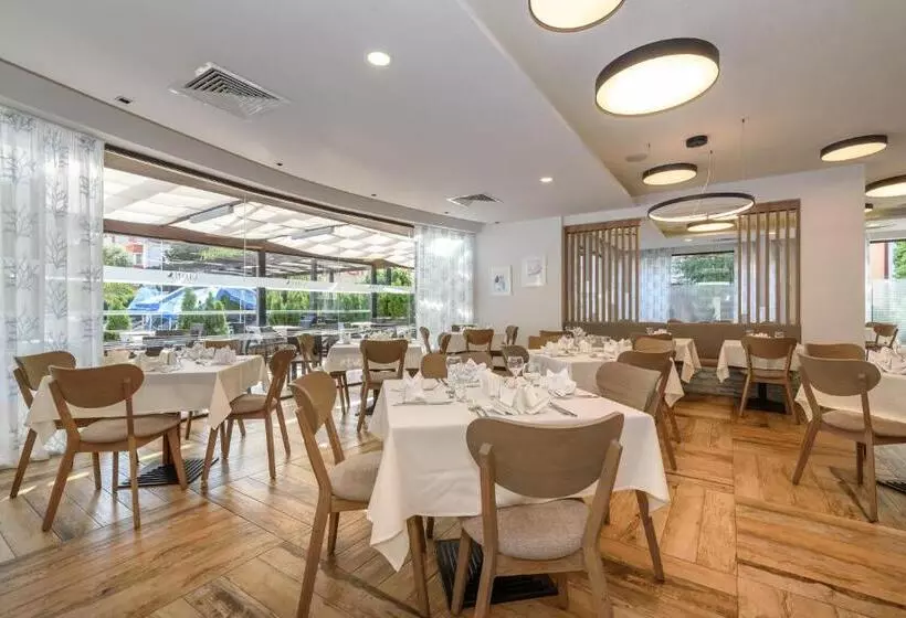 ホテル Lion Sunny Beach