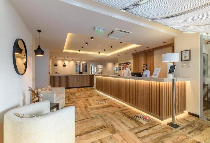 ホテル Lion Sunny Beach