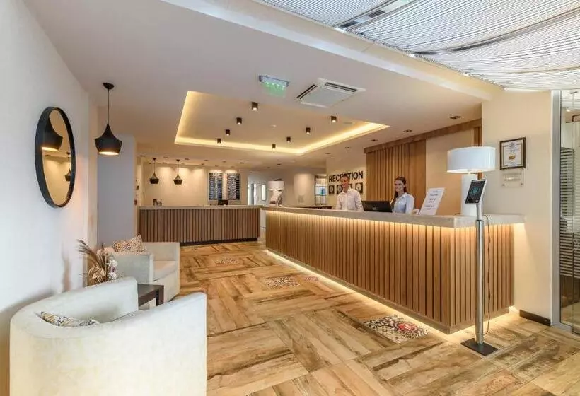 ホテル Lion Sunny Beach