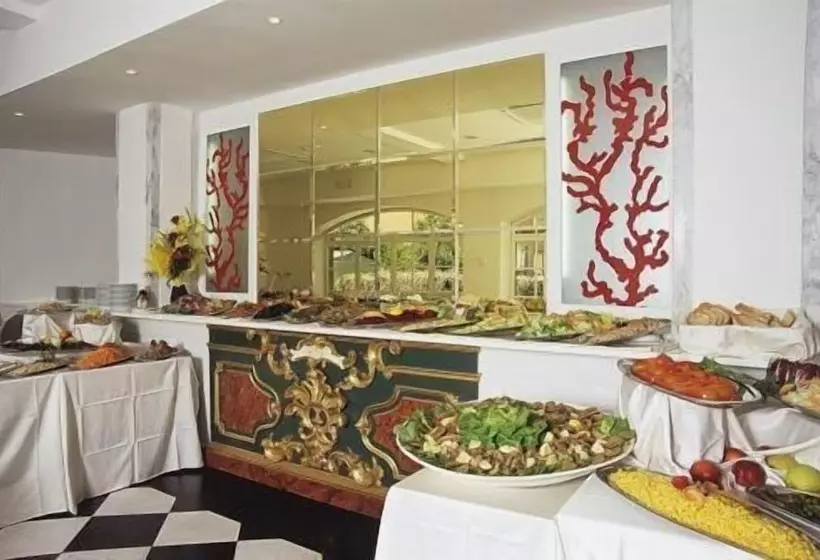 Отель M Glamour