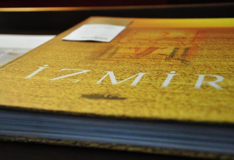 Mövenpick Hotel Izmir