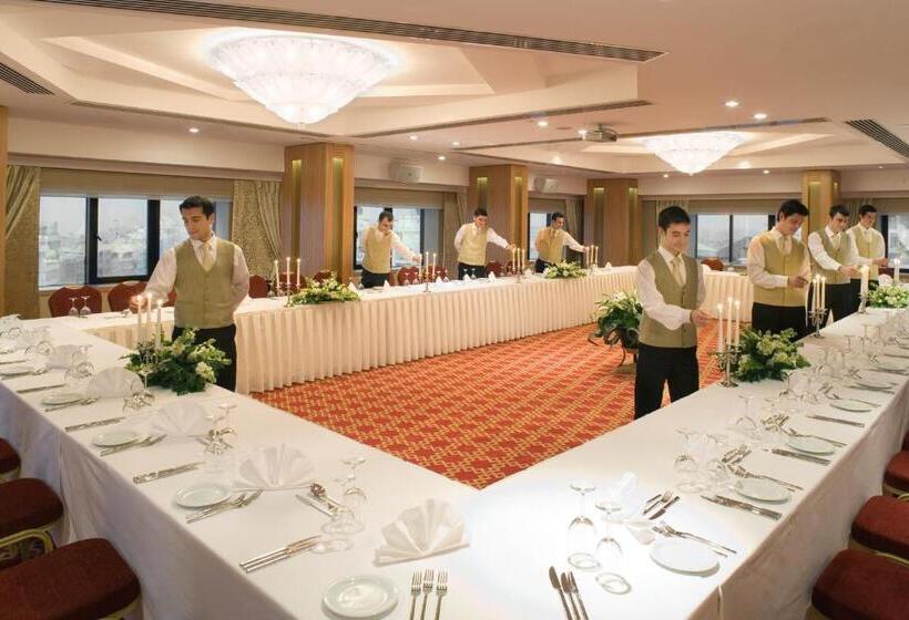 Mövenpick Hotel Izmir