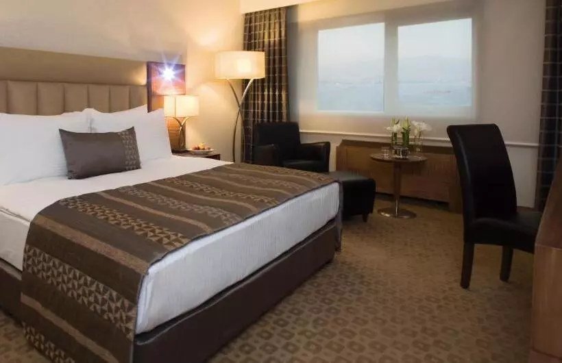 Mövenpick Hotel Izmir