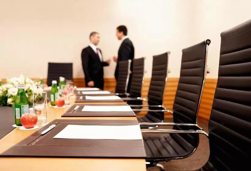 Mövenpick Hotel Izmir