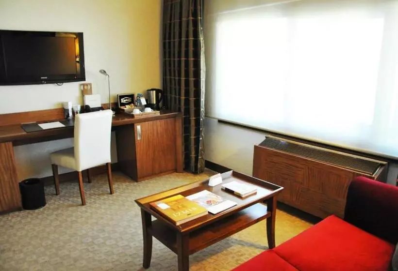 Mövenpick Hotel Izmir