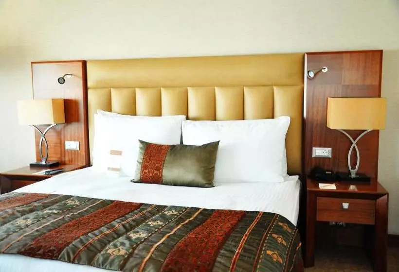 Mövenpick Hotel Izmir