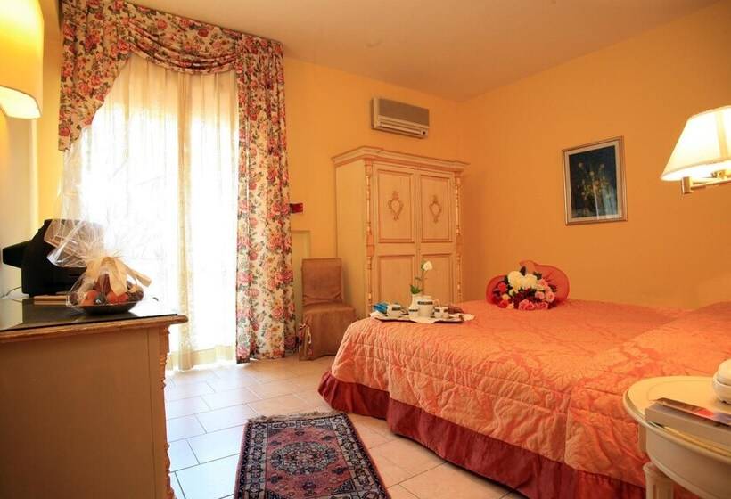 ホテル Nuovo Savi