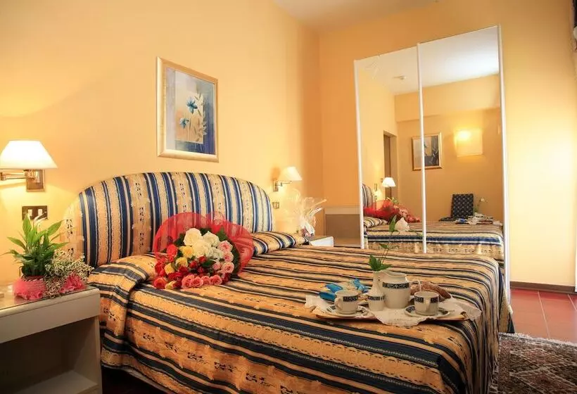 Отель Nuovo Savi