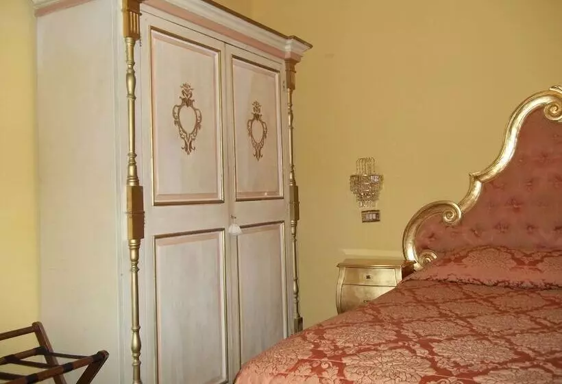 Отель Nuovo Savi