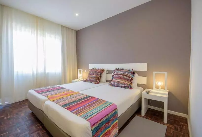 هتل Oasis Porto Grande