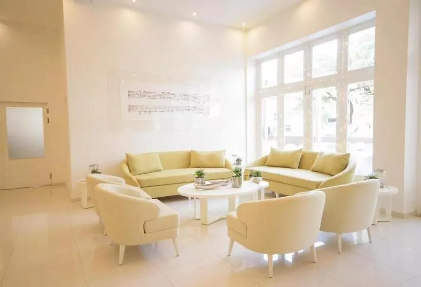 هتل Oasis Porto Grande