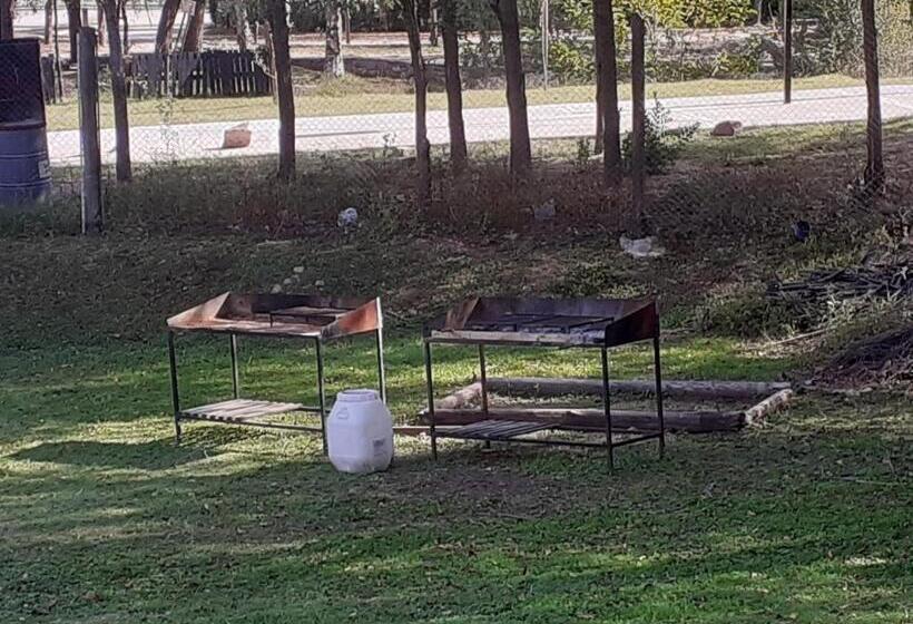 ホテル Posada Terrazas Con Pileta Climatizada