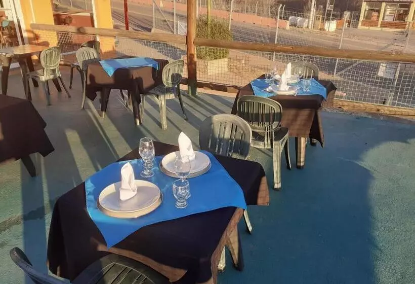 ホテル Posada Terrazas Con Pileta Climatizada