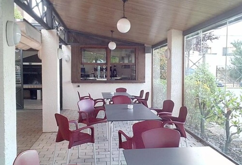 酒店 Restaurante El Tollo