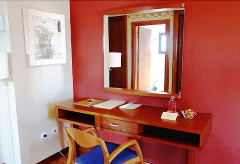 酒店 Restaurante El Tollo