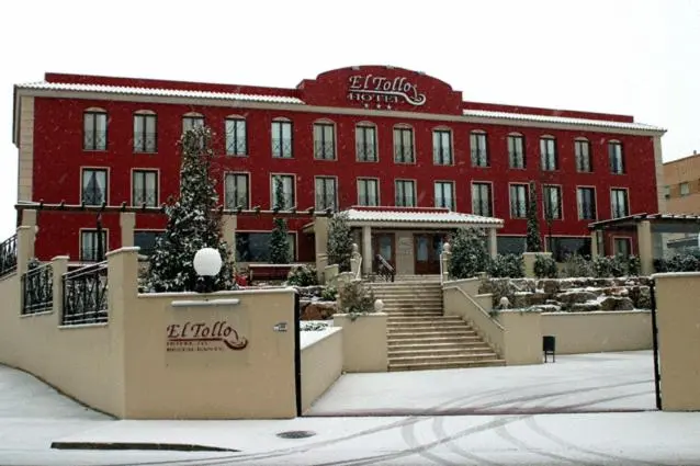 Hotel Restaurante El Tollo