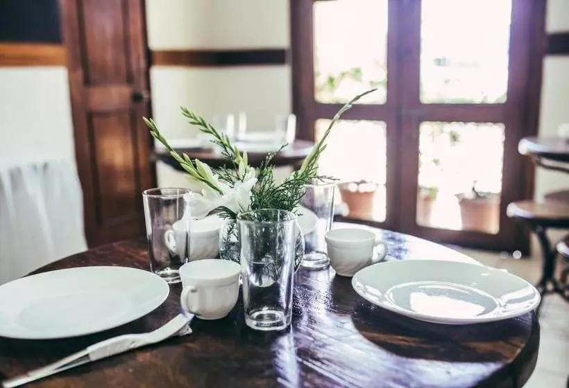 Отель San Juan De Leon