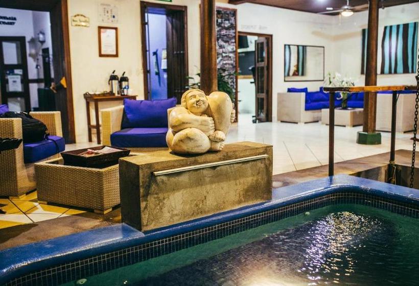 هتل San Juan De Leon