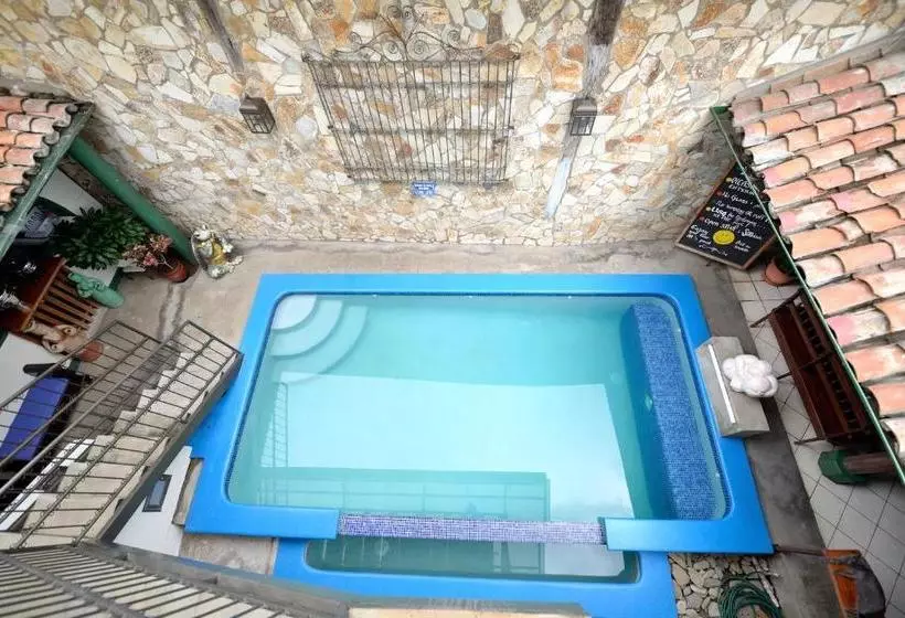 Отель San Juan De Leon