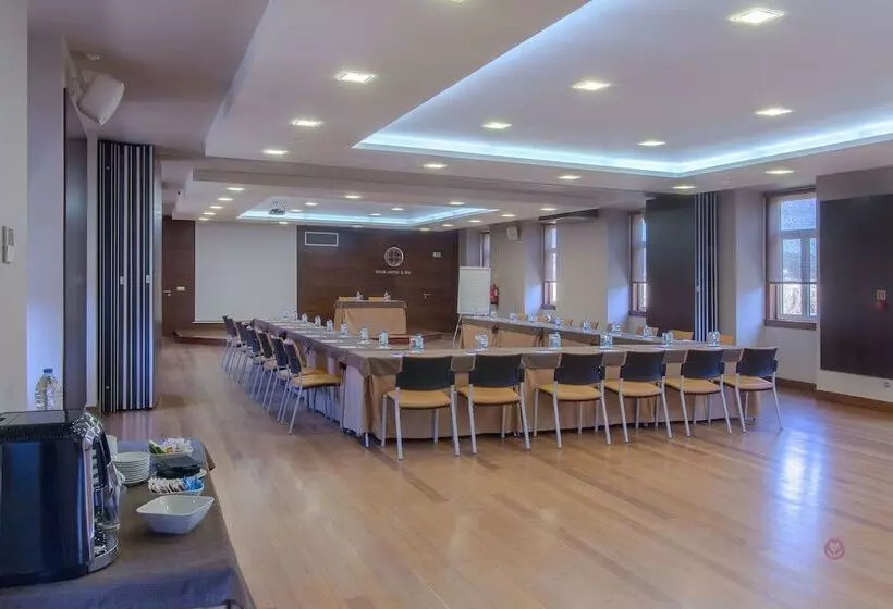 Your Hotel & Spa Alcobaça