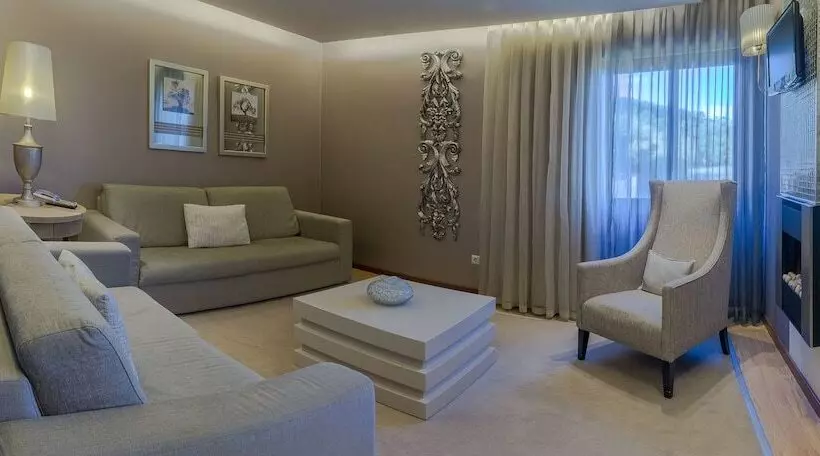 Your Hotel & Spa Alcobaça