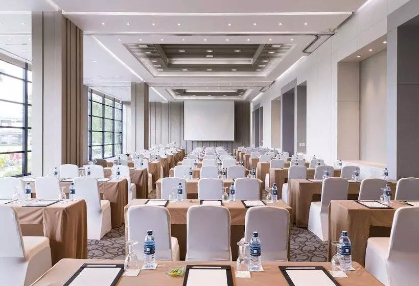 Novotel Bangkok Suvarnabhumi Airport