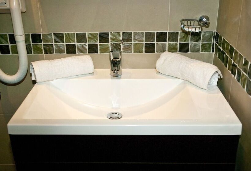 Porto Azzurro Aparthotel