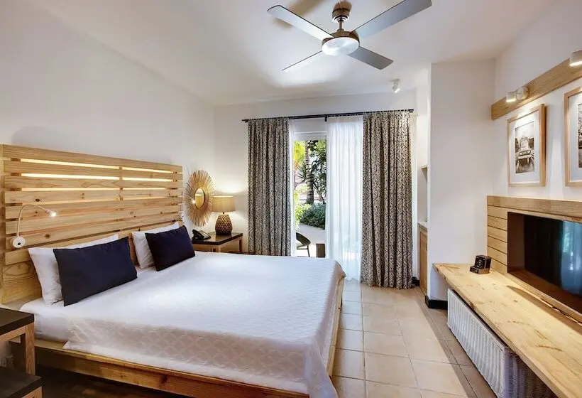 Veranda Pointe Aux Biches Hotel & Spa