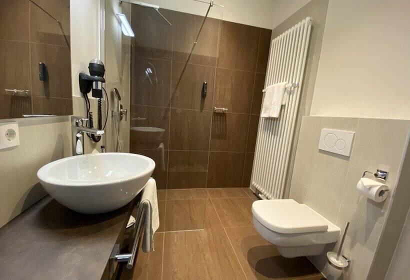 Отель Jakobslust