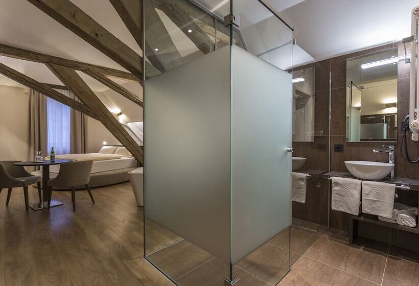 Отель Jakobslust