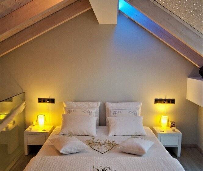 ホテル Seacret Apartments