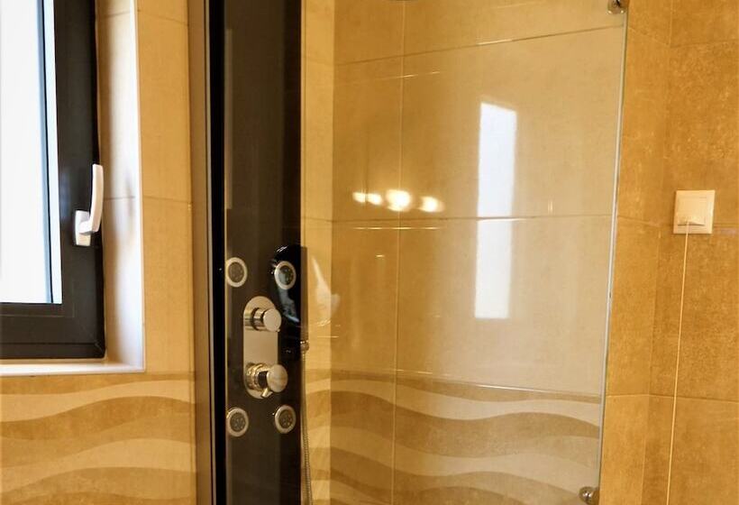 ホテル Seacret Apartments