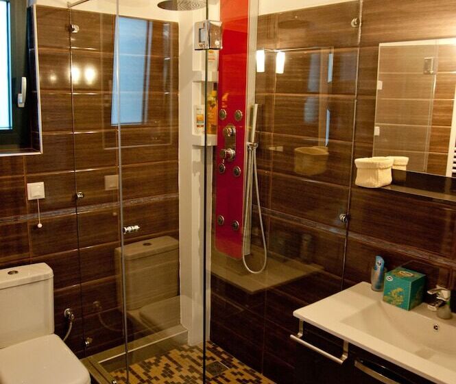 ホテル Seacret Apartments