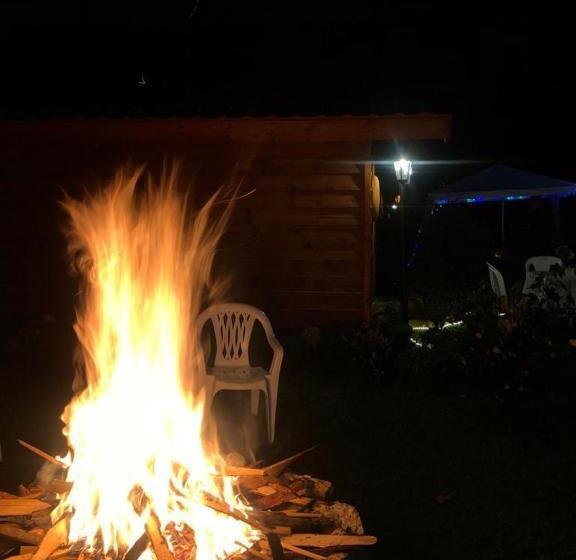 مبيت وإفطار Cabañas Villa Isabel