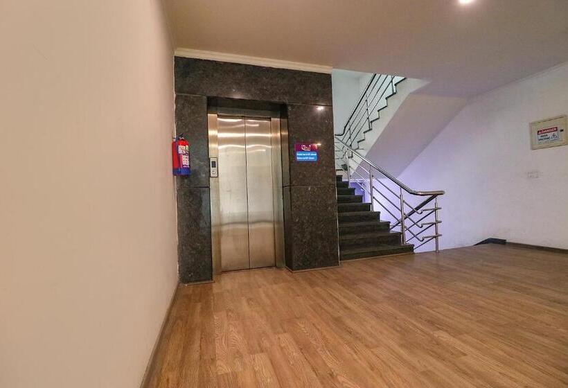 Fabhotel Chattarpur Enclave