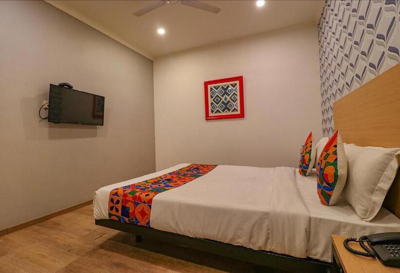 Fabhotel Chattarpur Enclave