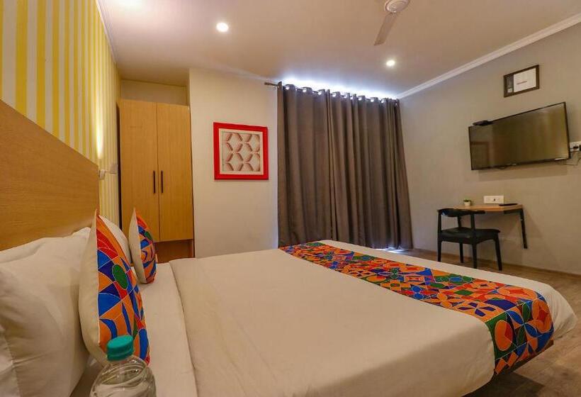 Fabhotel Chattarpur Enclave