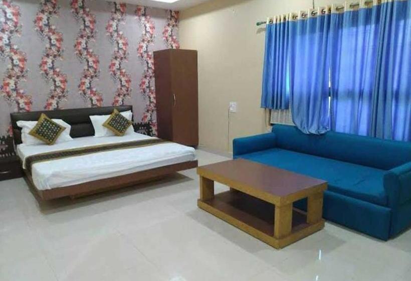 酒店 Basant Palace And Flavors Restaurant