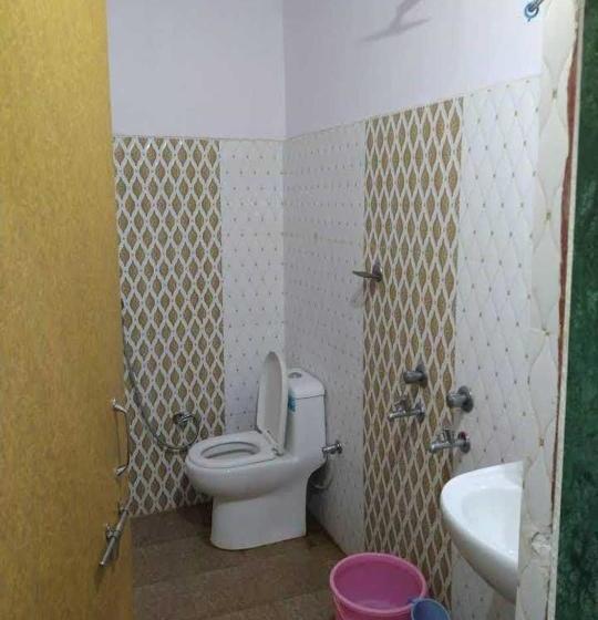 酒店 Basant Palace And Flavors Restaurant