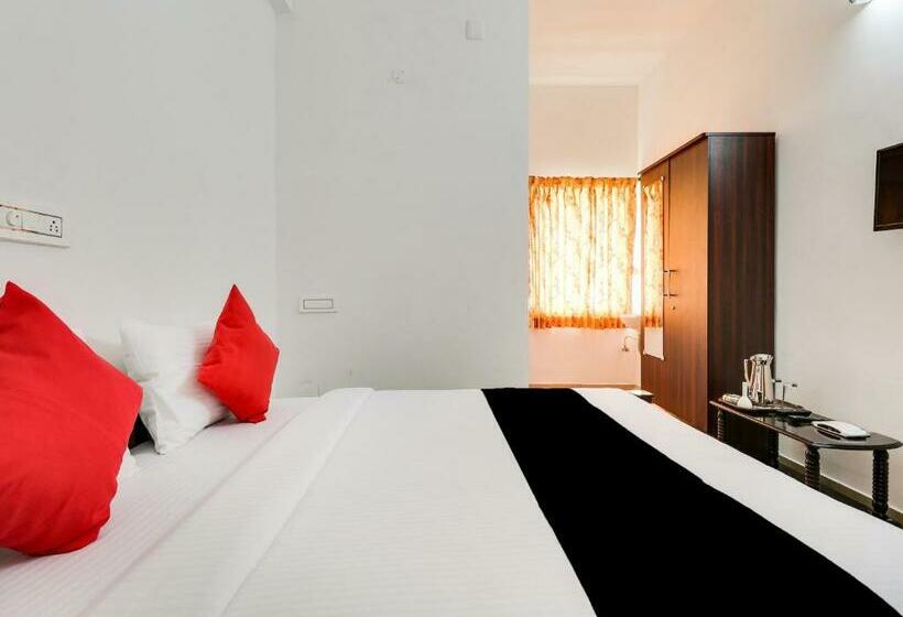 Hotel Capital O 77432 Rd