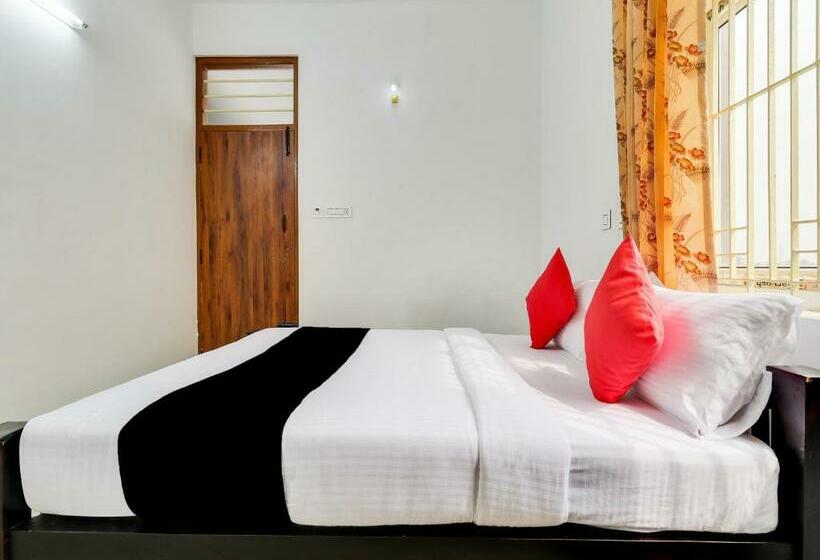 Hotel Capital O 77432 Rd