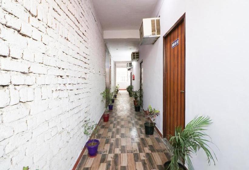 בית מלון כפרי Oyo 77443  Green